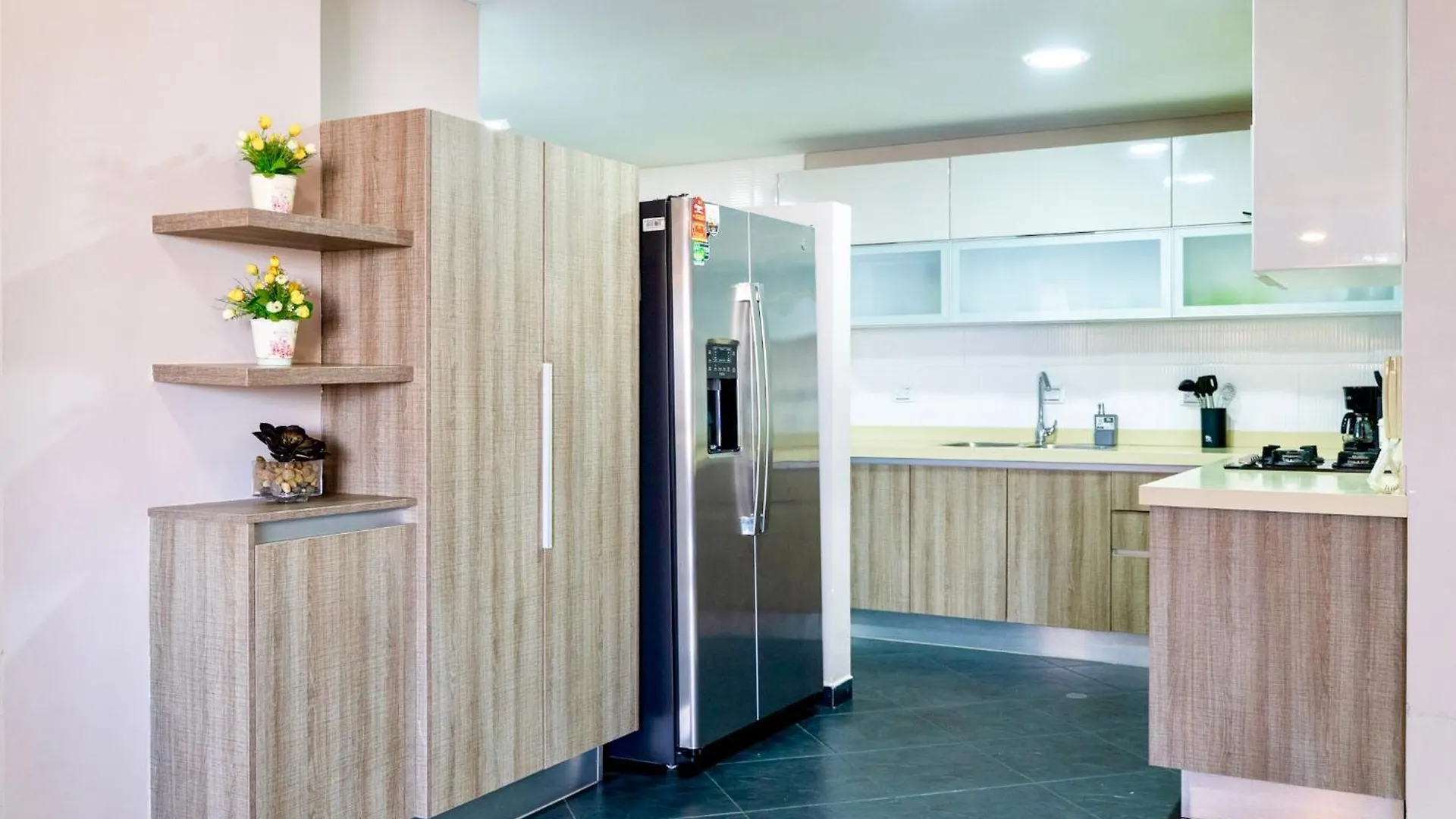 Apartamento Amplio Y De Lujo En El Oeste Cali 0*,  Colombia