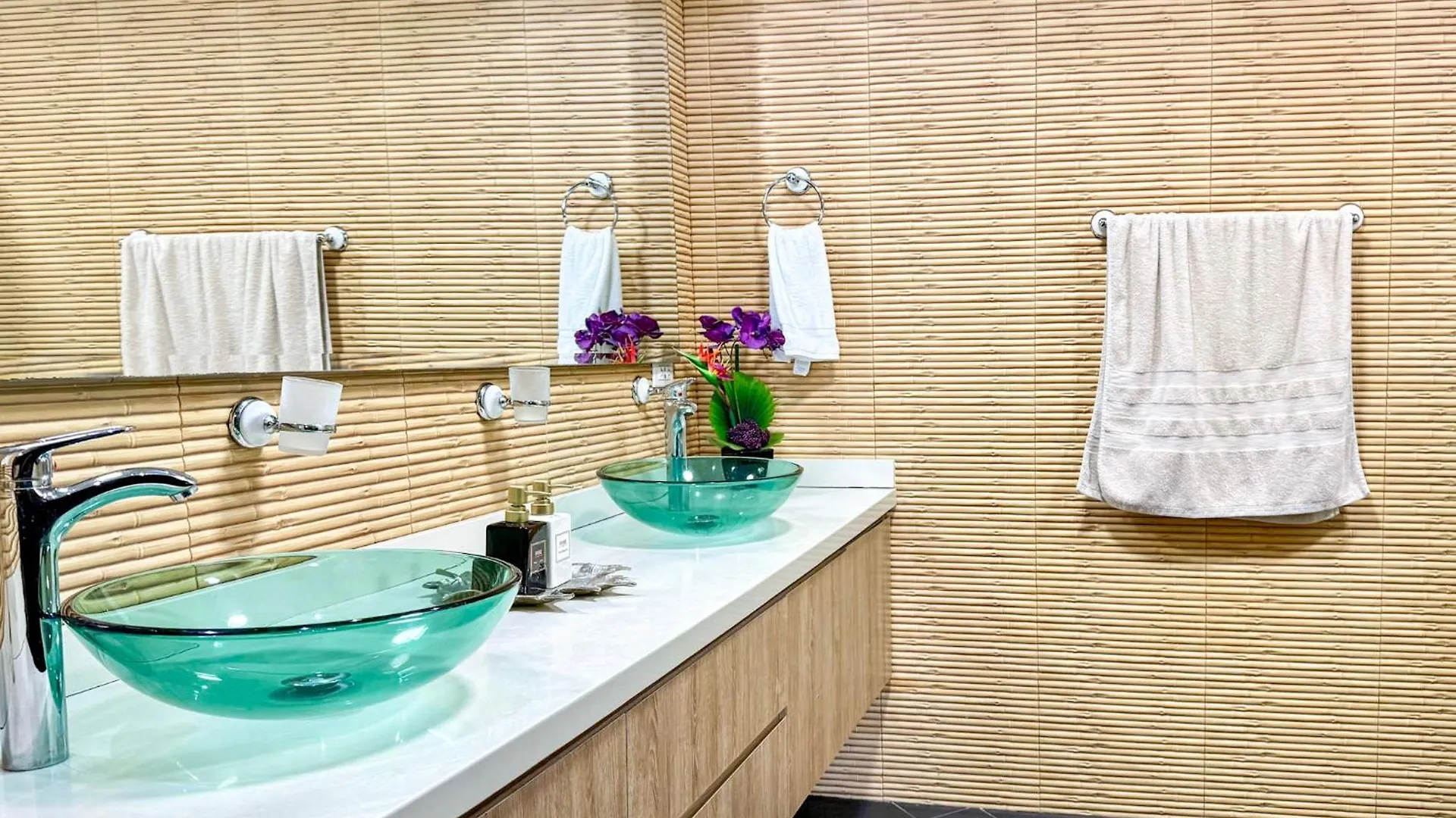 Apartamento Amplio Y De Lujo En El Oeste Cali Apartment